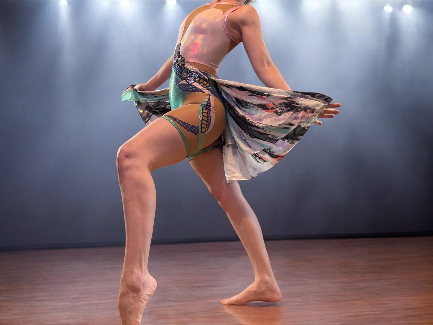 Modern Dancing Diva