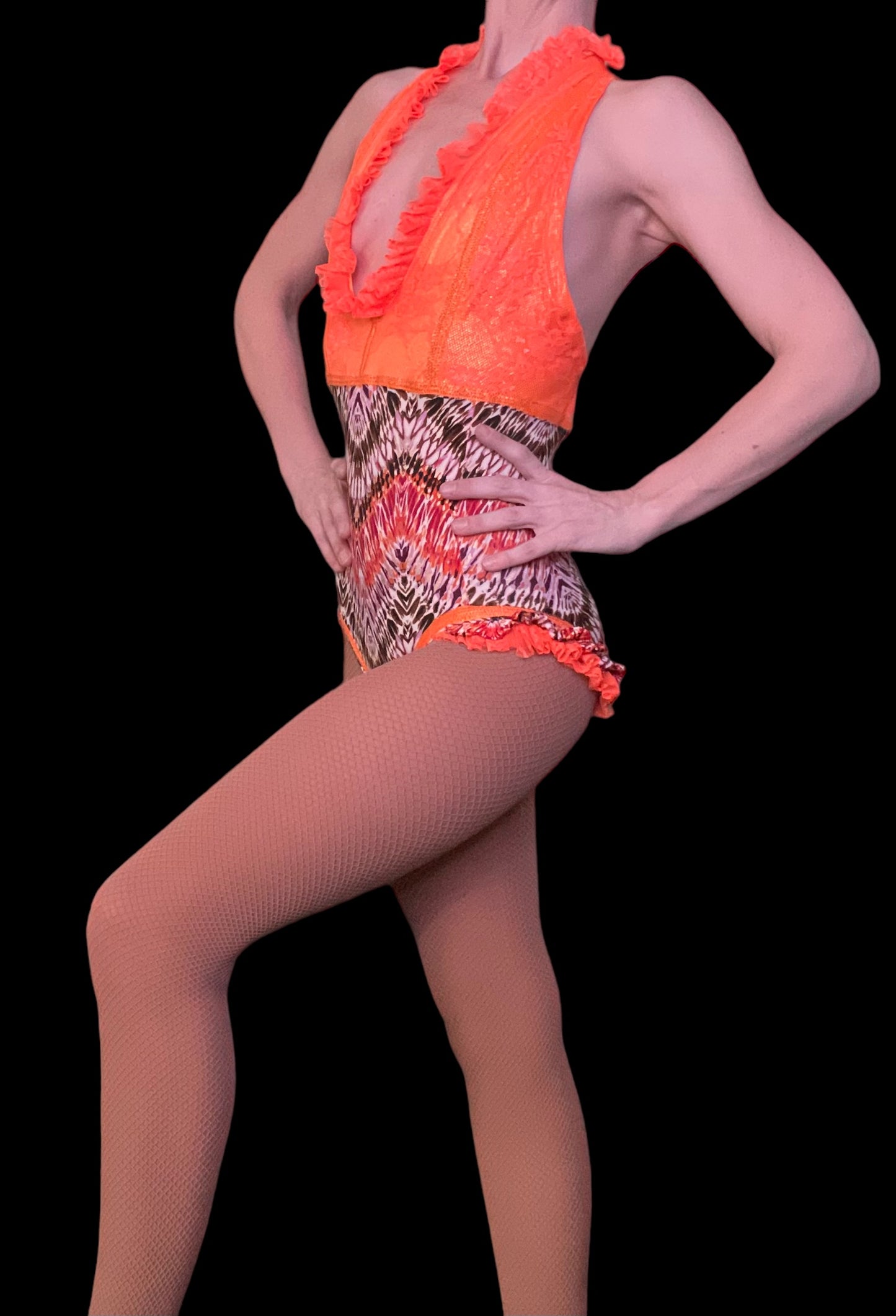 Deep V leotard with Bootylicious Bootlegs