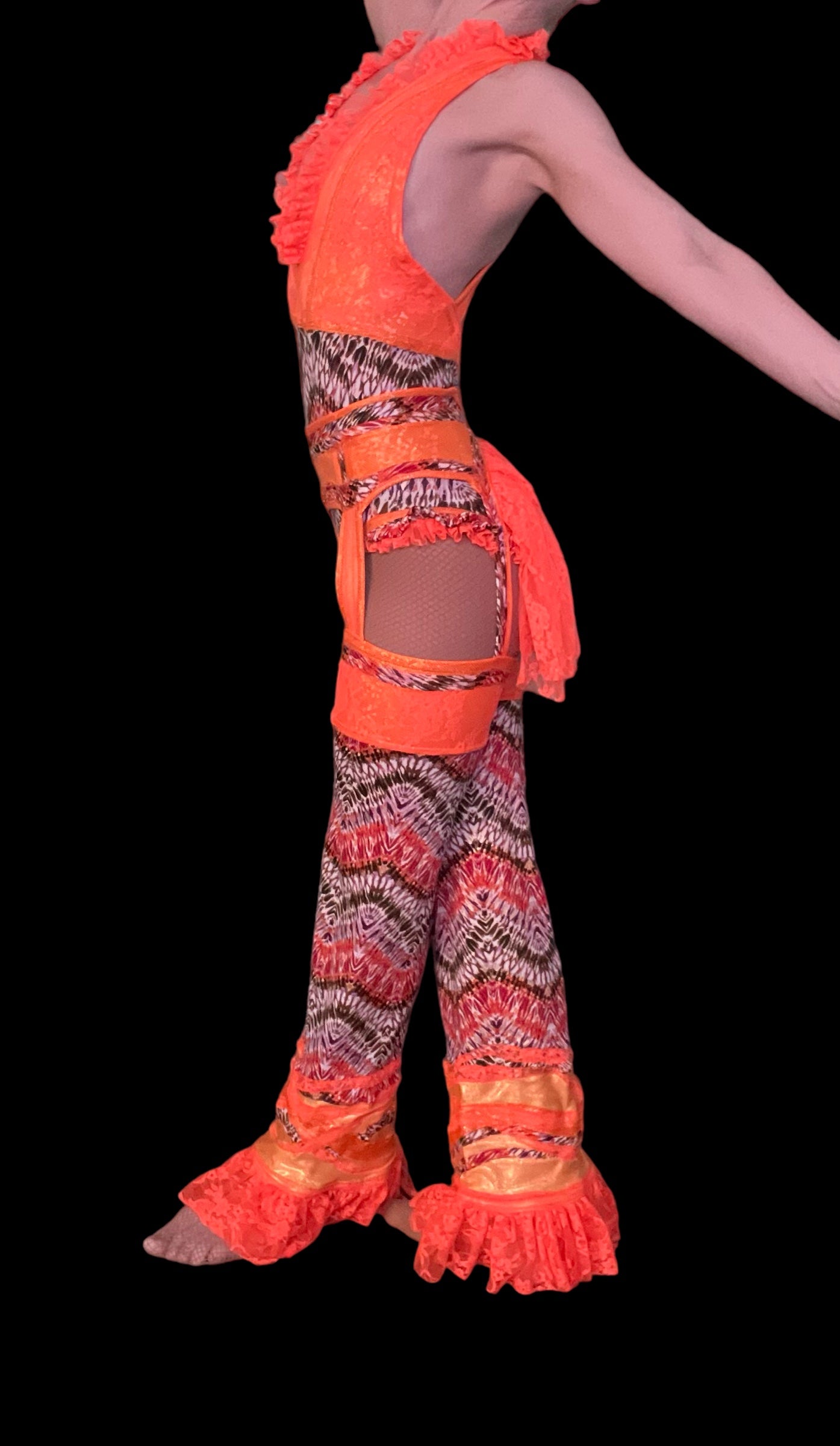Deep V leotard with Bootylicious Bootlegs