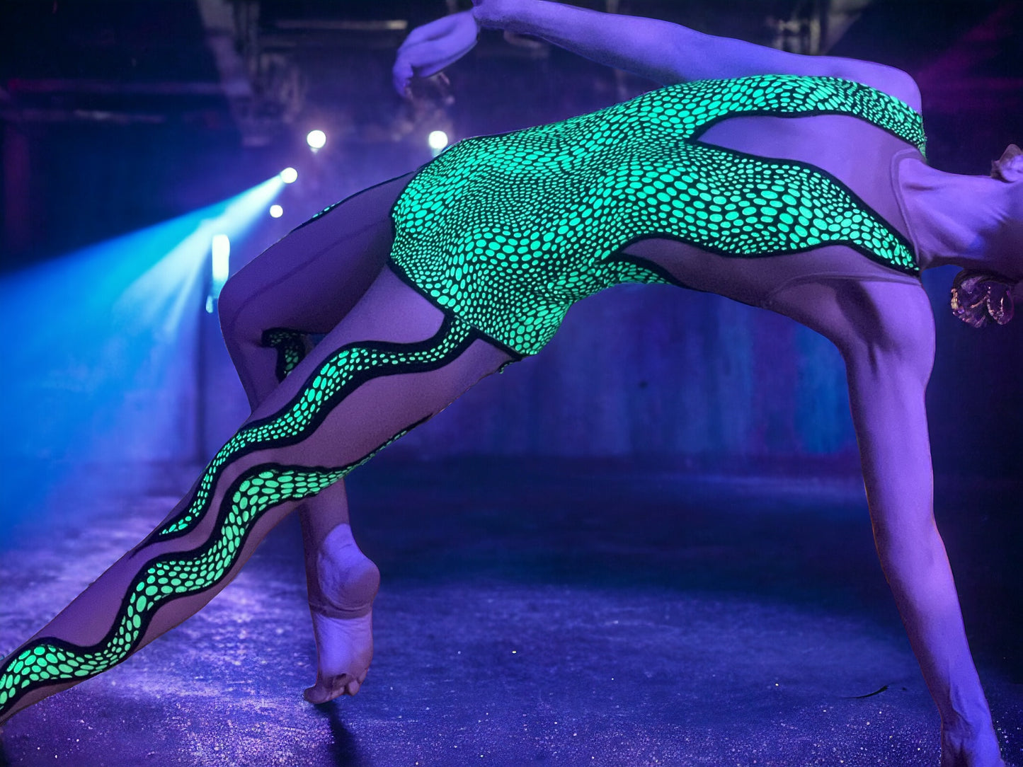 ✨🦎Glow Pop Chameleon Bodysuit🦎✨