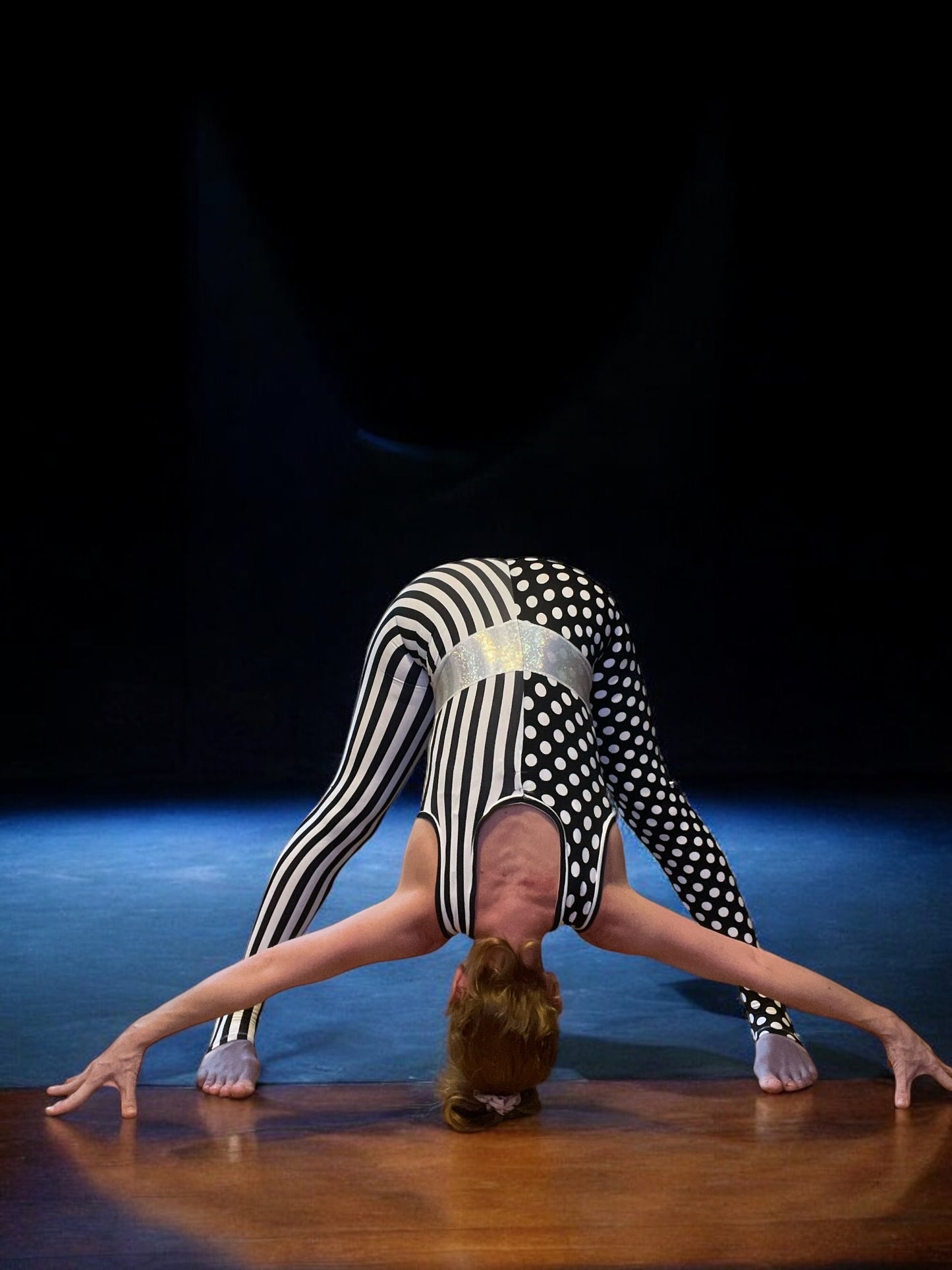 Studio Basic: Split Sides
