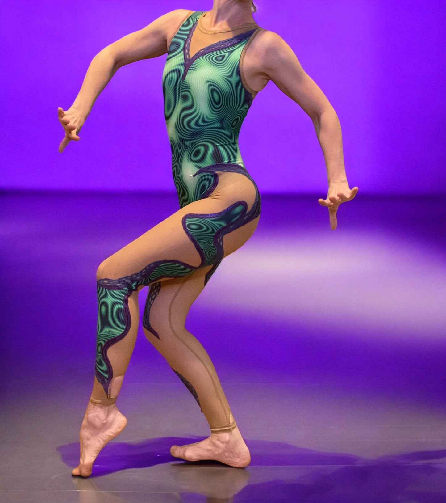 💜Sexy Little Swirly Suit💚