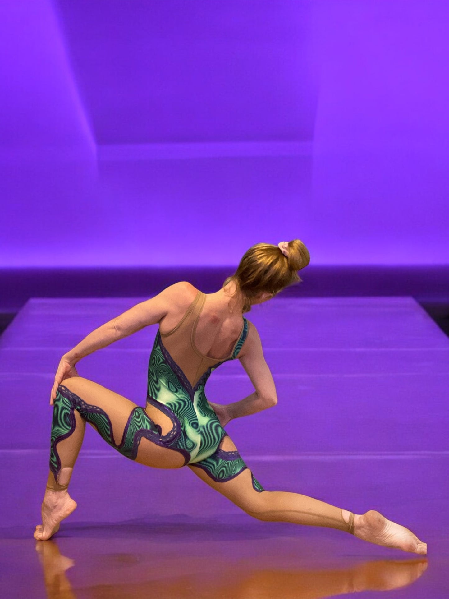 💜Sexy Little Swirly Suit💚