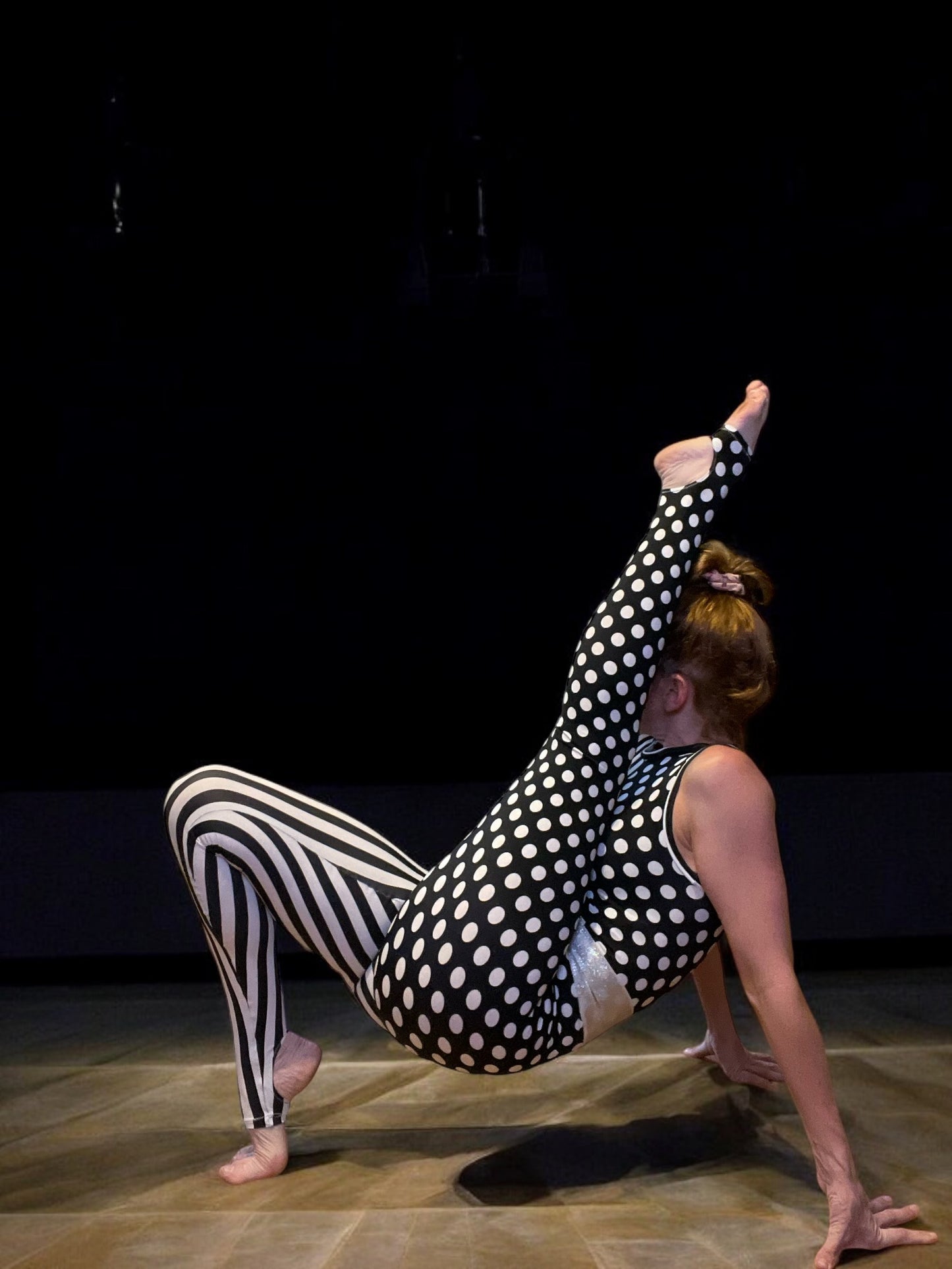 Studio Basic: Split Sides