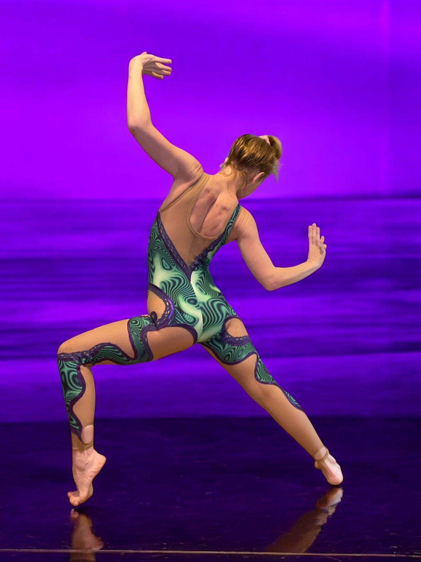 💜Sexy Little Swirly Suit💚