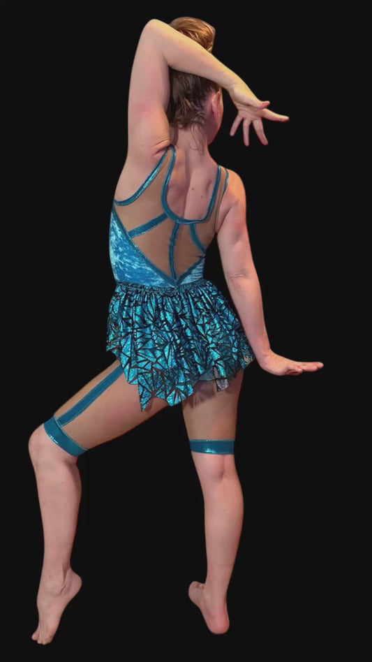 Turquoise Dance Diva